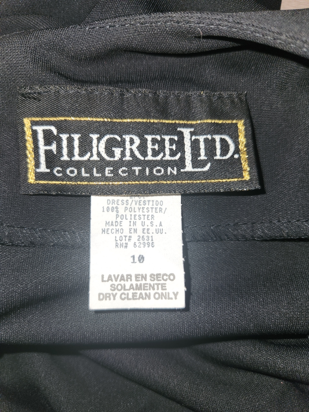 Classic Black Midi Dress with Decorative Buckle - Picture 4 of 4